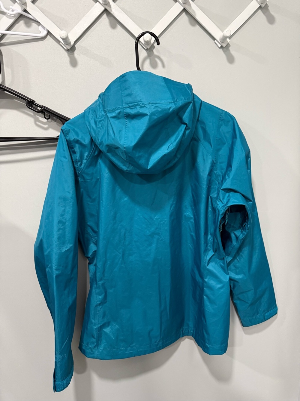 Womens size small Patagonia rain jacket - Picture 7 of 9